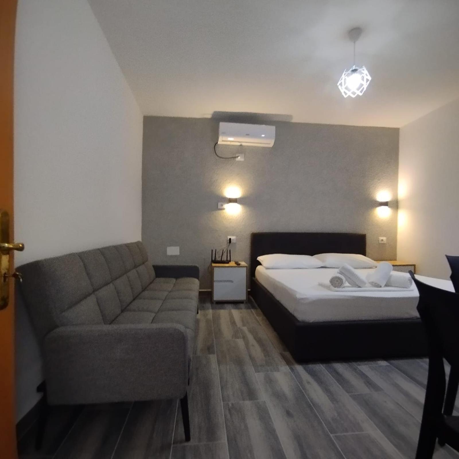 Belka Studios Vlorë Eksteriør billede
